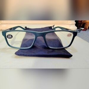 Unisex (Men & Women) Green Framed Reading Glasses + 1.75 Strength.